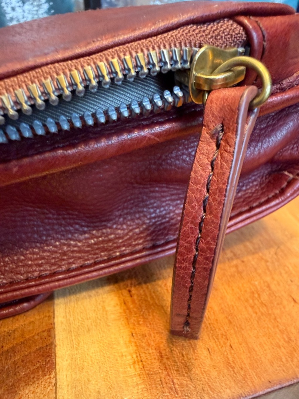 American Leather Co Old Money Brown Leather Crossbody Bag (EUC) - Picture 15 of 16